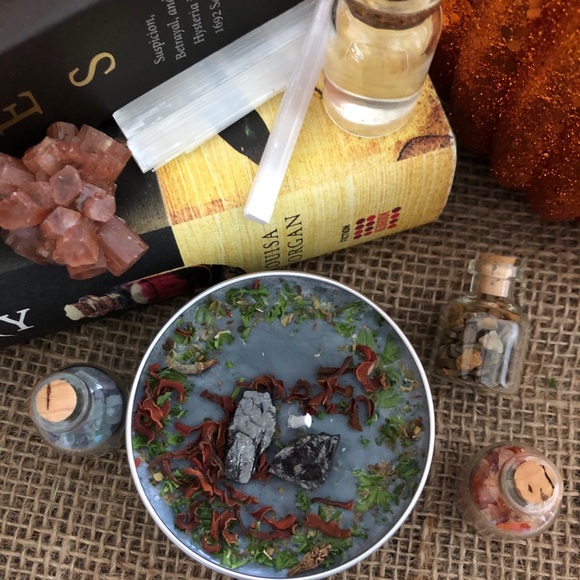 *Protection Magic* - Soy Candle - Grey - Picture 4 of 6